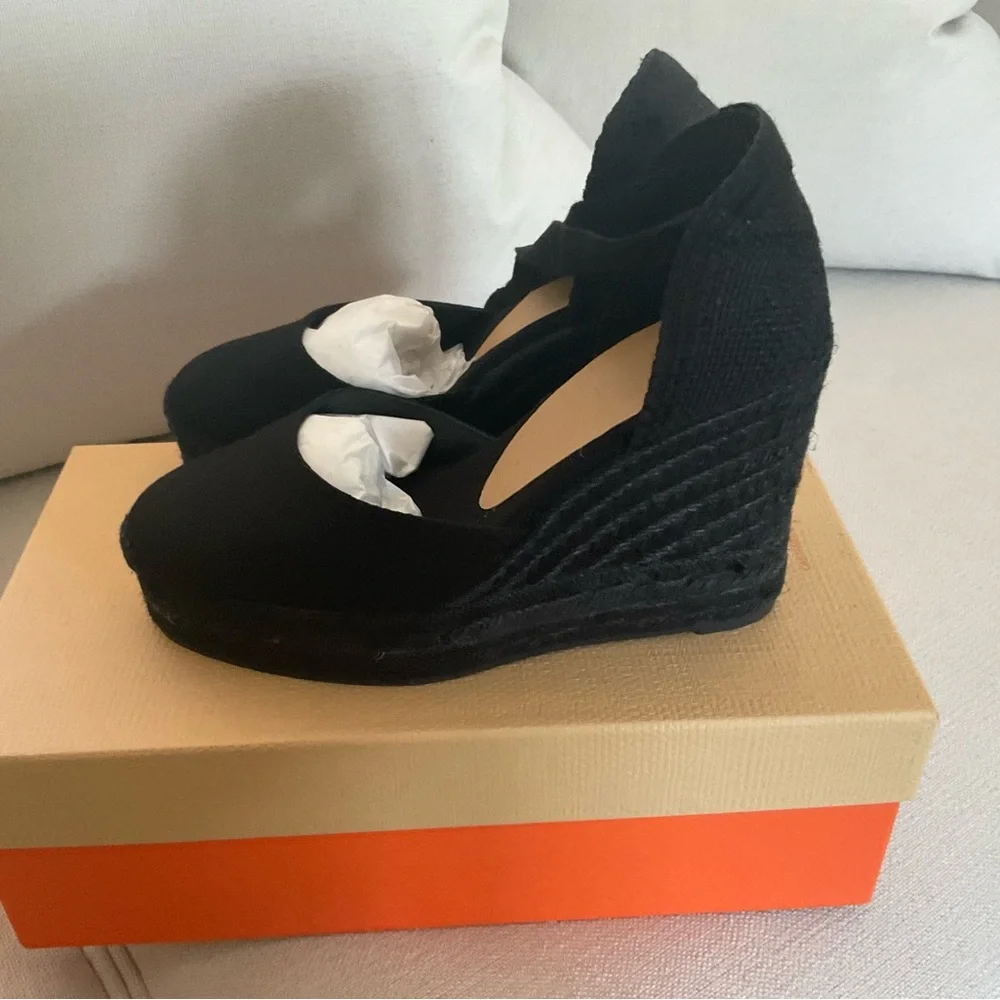 NWT CASTANER CARINA 110 BLACK WEDGE ESPADRILLES SIZE IT 38 .